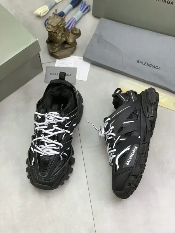 balenciaga decontractees chaussures pour femme s_117bb633